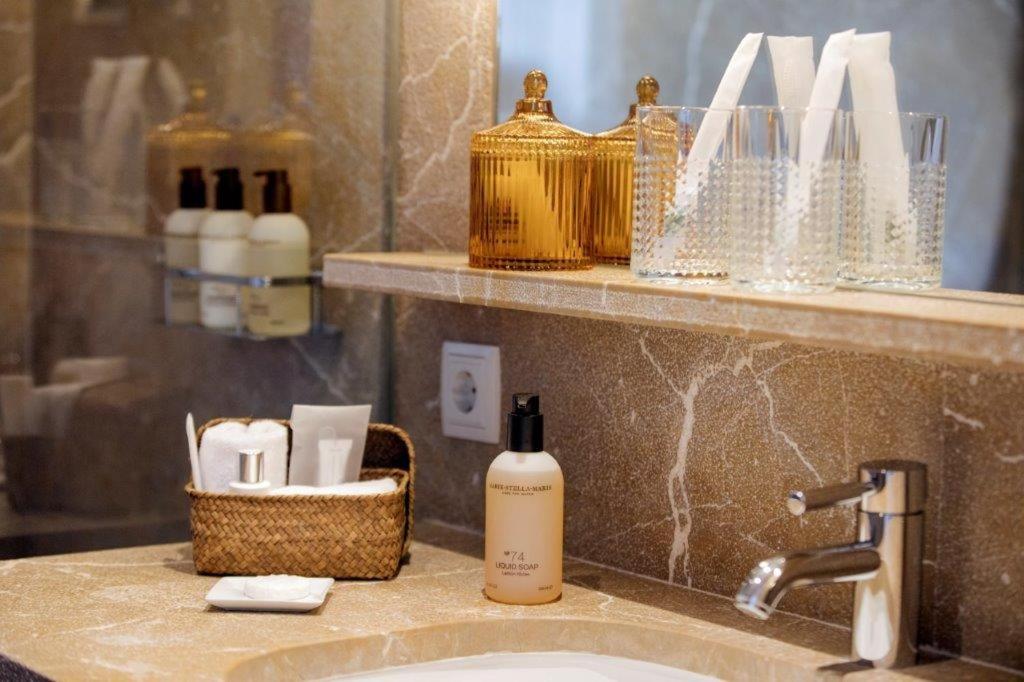 Un baño de Portixol Hotel & Restaurant