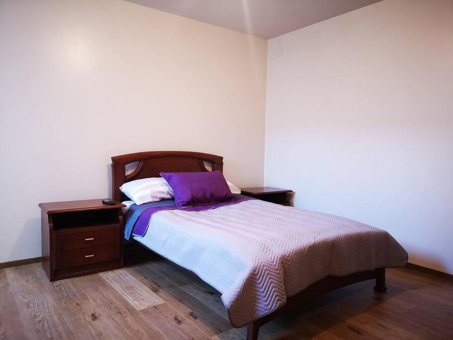 Suitetrails - Lovely loft with patio in the Prado