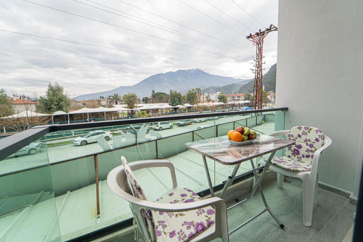 Suitetrails - Pleasant Apartment with Central Location near Popular Attractions in Fethiye