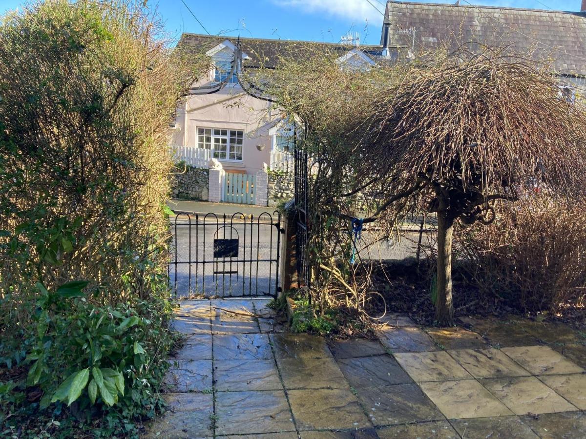 Rose Cottage - Housity
