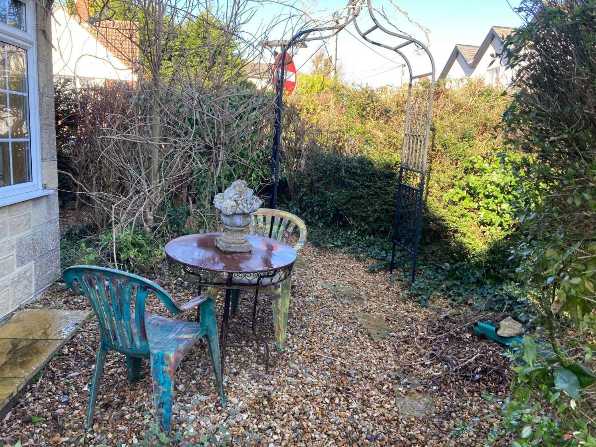 Rose Cottage - Housity