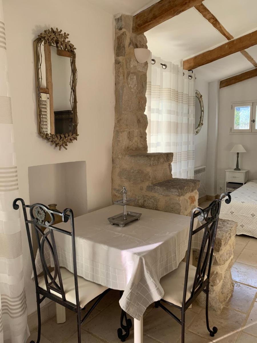 le mas des roses 1884 - Housity