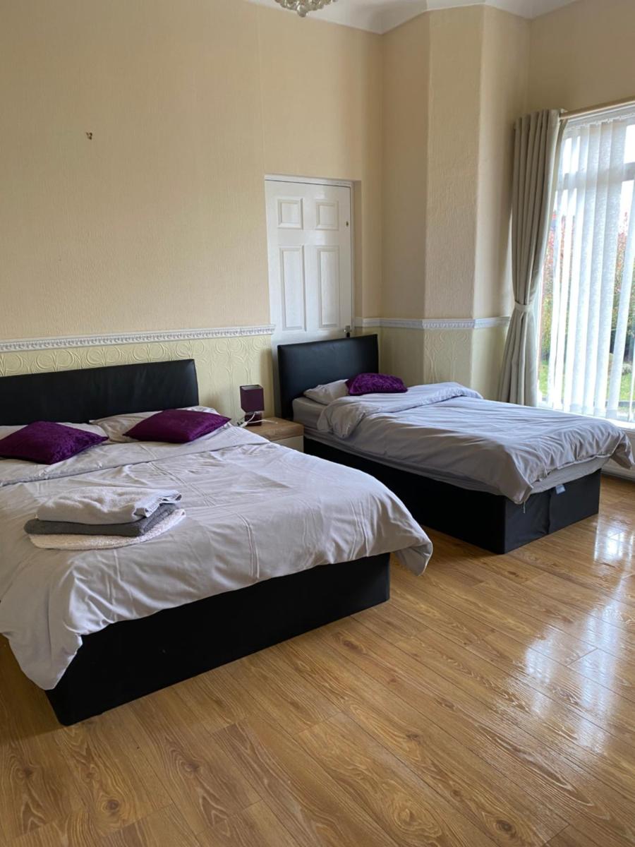 Park View Hotel and Guest House - Housity