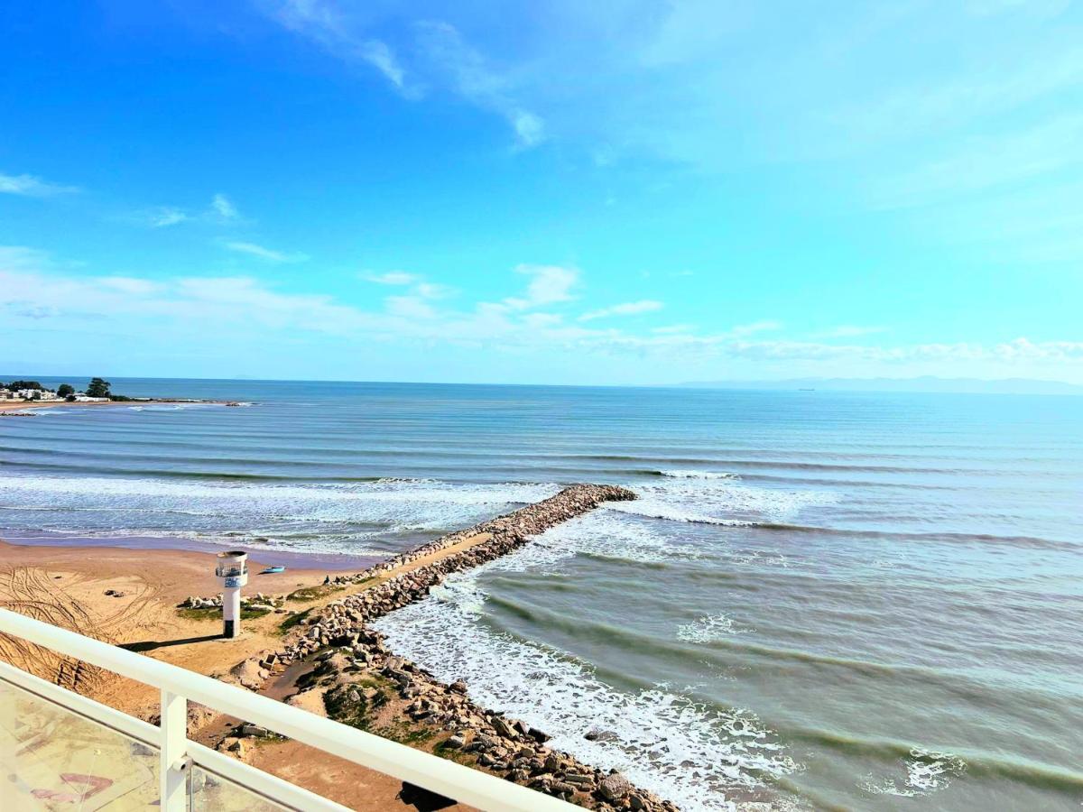The bleu sea - Housity