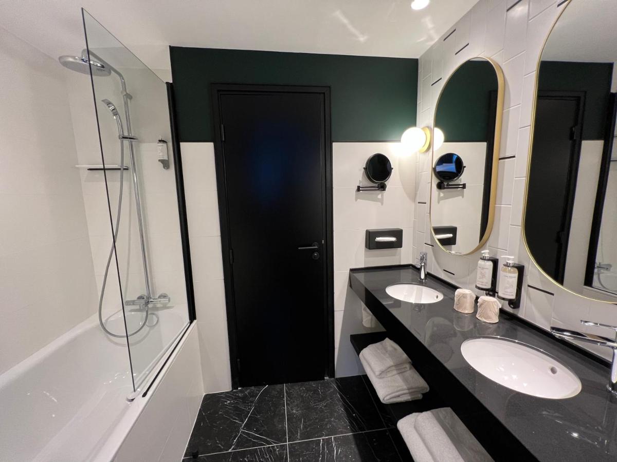 Salle de bains dans l'établissement Best Western Plus Crystal, Hotel,Bar & Spa