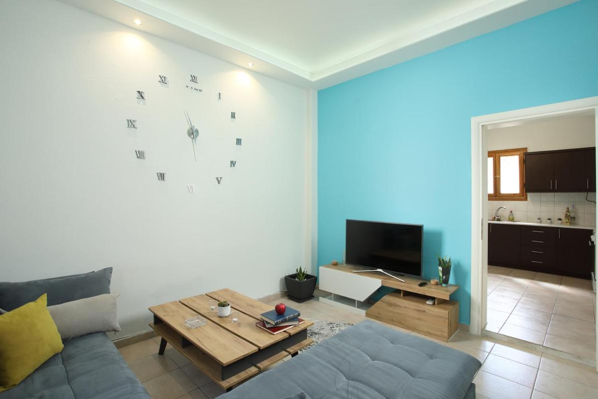 Nikea apartment near Piraeus port and metro st I - Housity