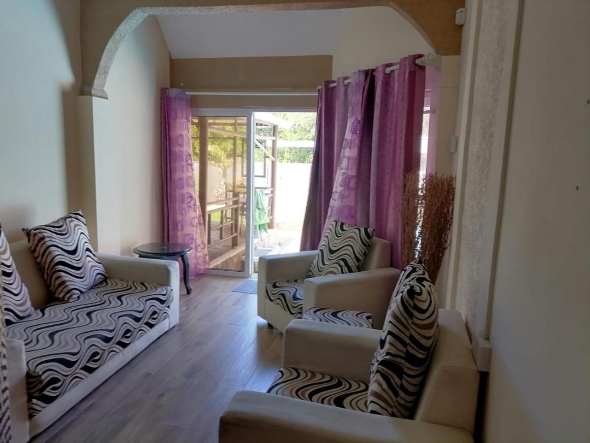 Reviva villa - Housity