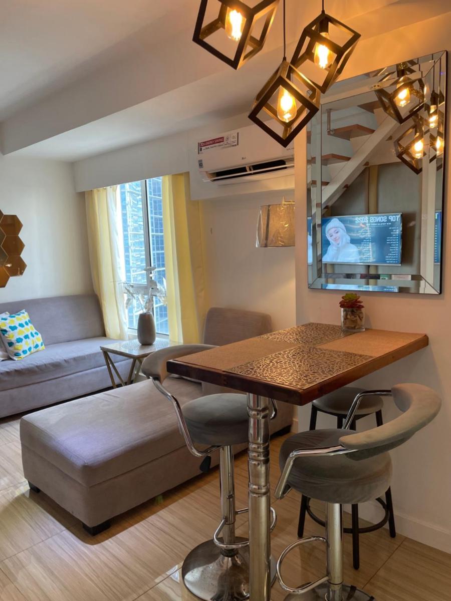 The Traveler's Nook BGC Taguig - Housity