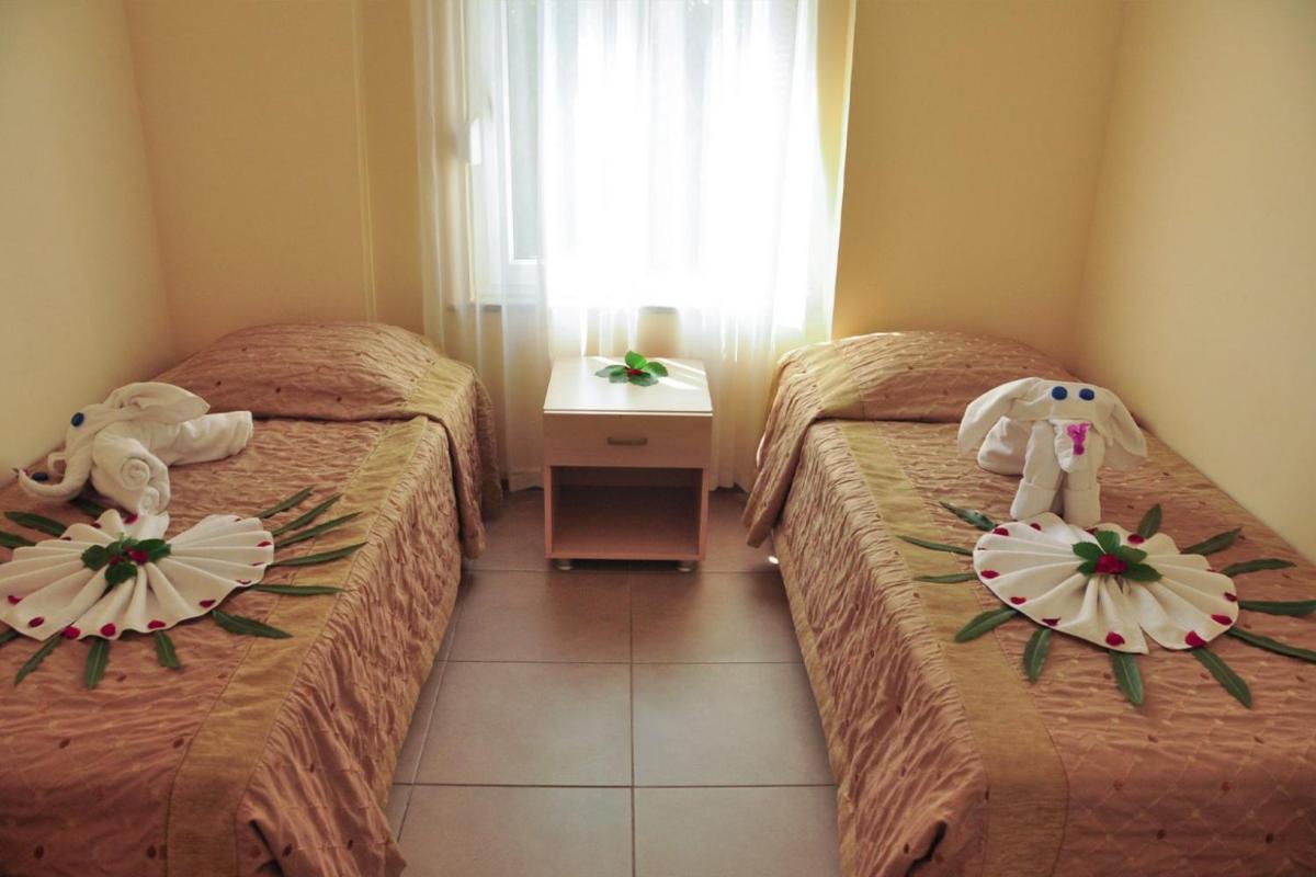 golden garden aparts - Housity