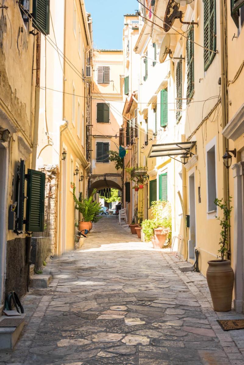 Suitetrails - Curcumelli Luxury Suites - ΠΙΝΙΑ