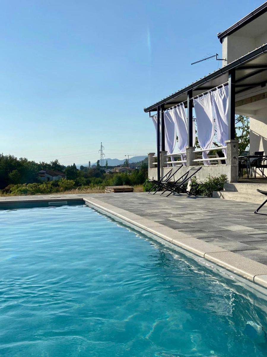Kuća za odmor Planinić - Housity