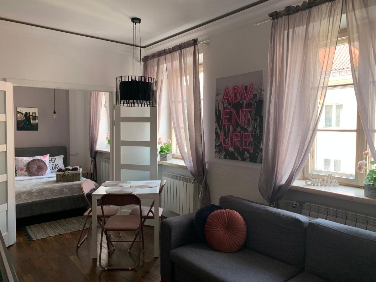 StyleEclectic OLD TOWN Romantic House - Housity