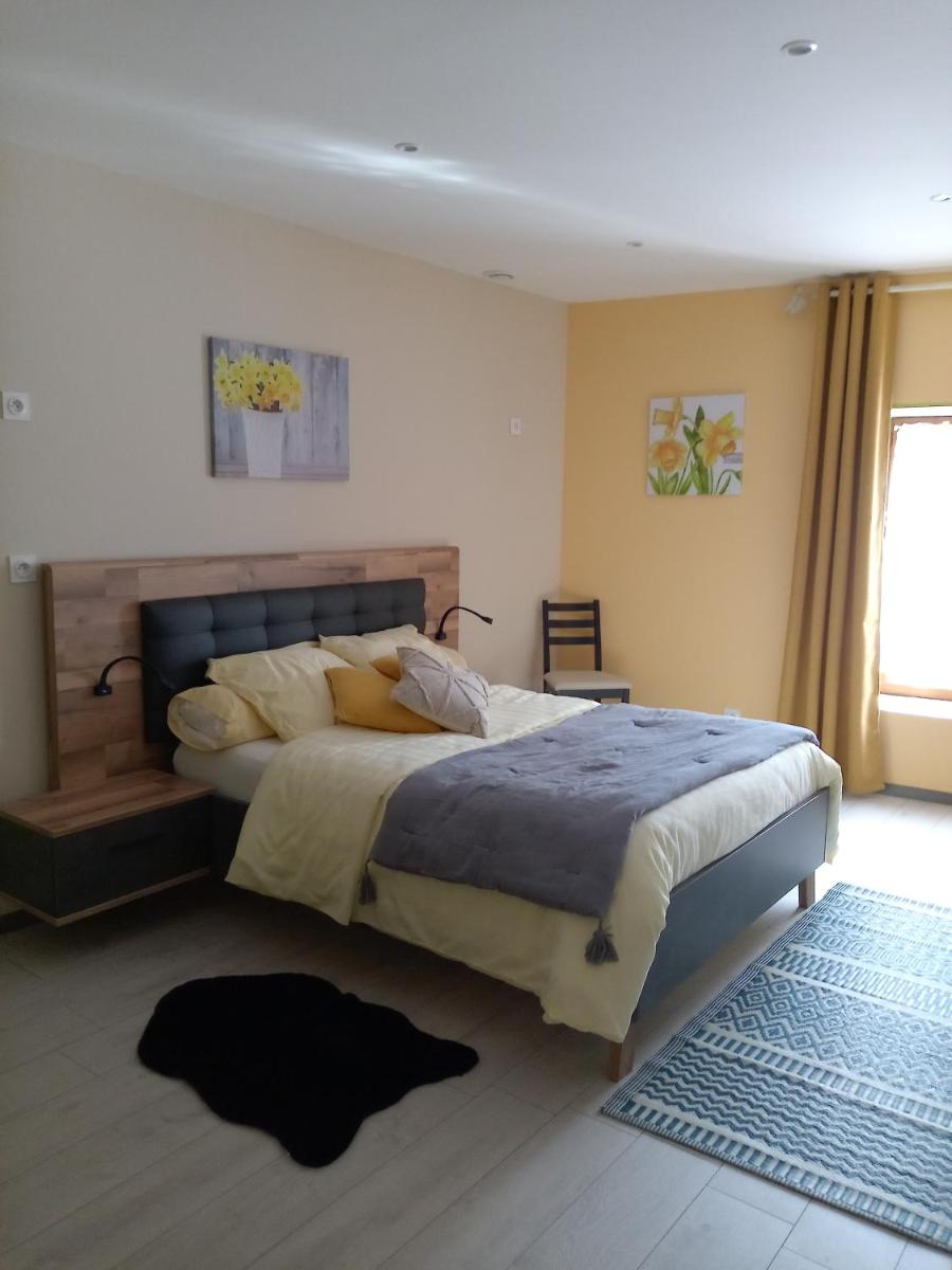 Jonquille Chic La Piccola Venezia - Housity