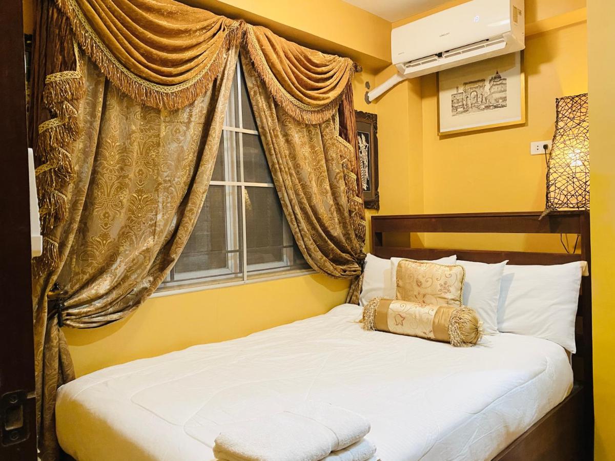 Travelers Suite Rustic Retreat in Naga City - Housity