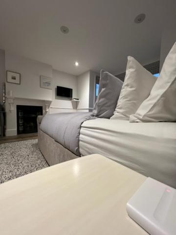 The House - Southampton - Housity