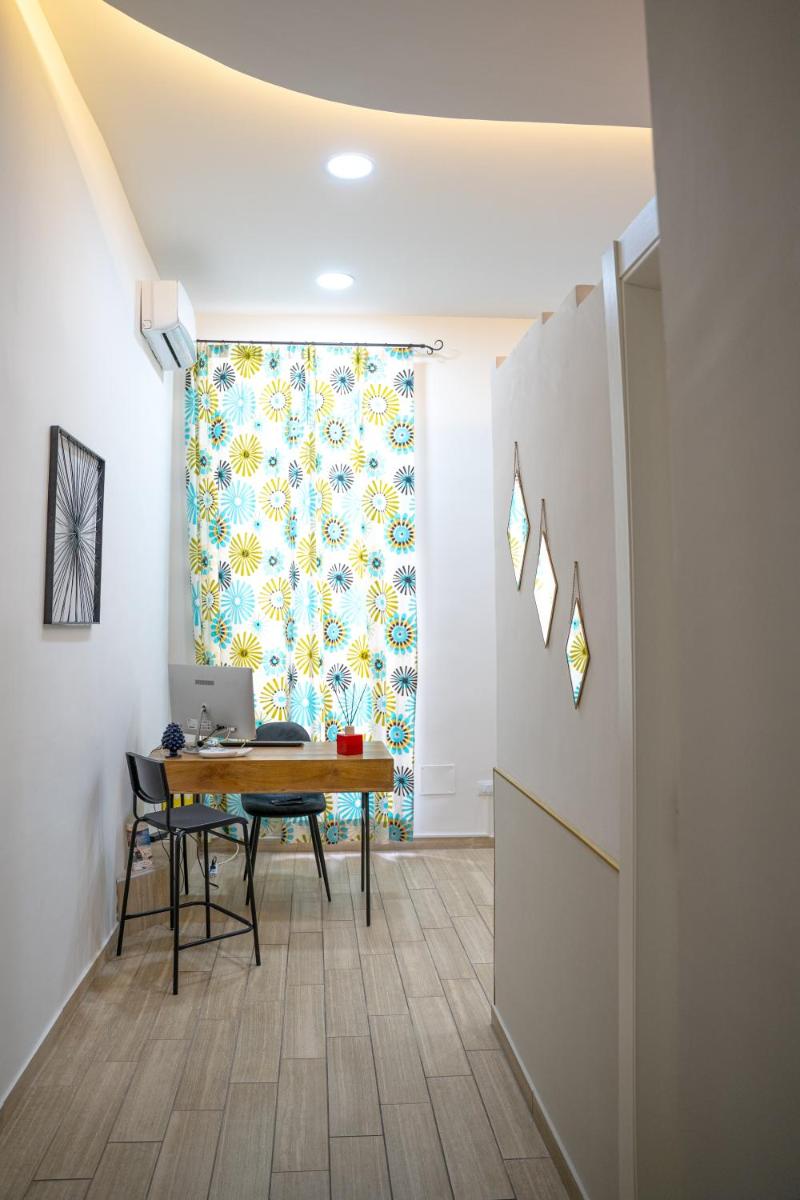 Napoli City Rooms - Hizvo