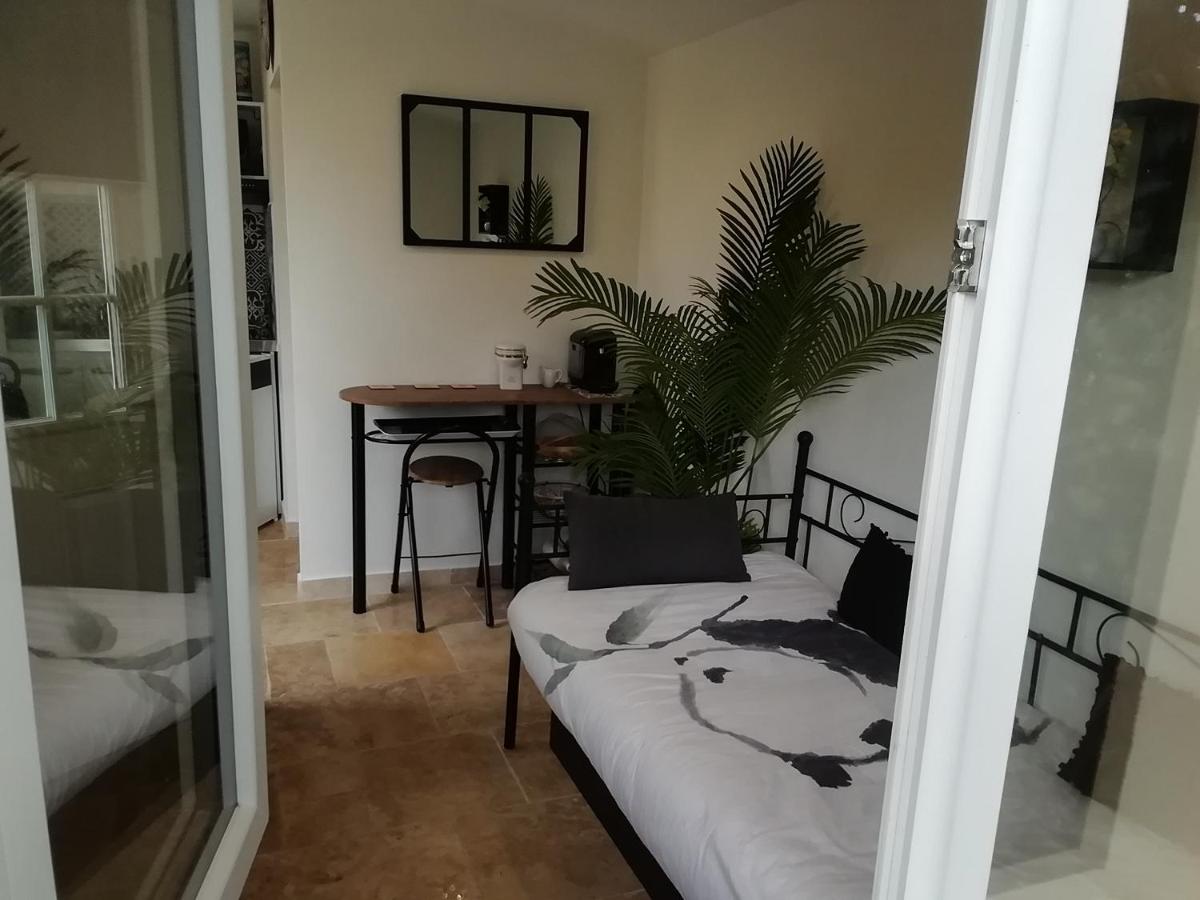 Studio route de Gougues - Housity