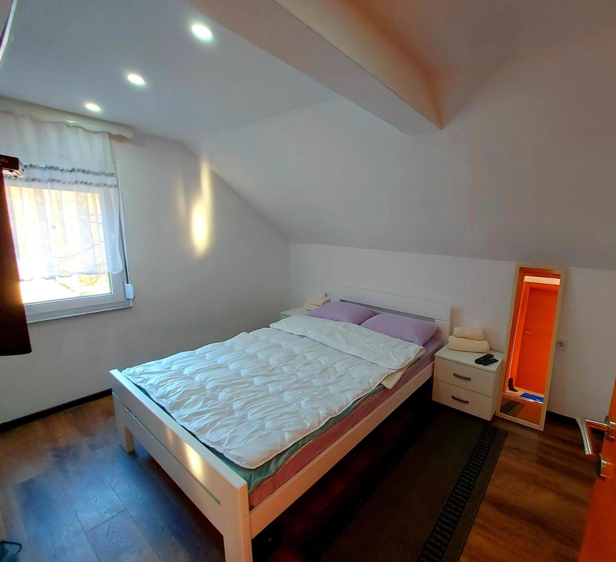 Apartments Marshal - Housity