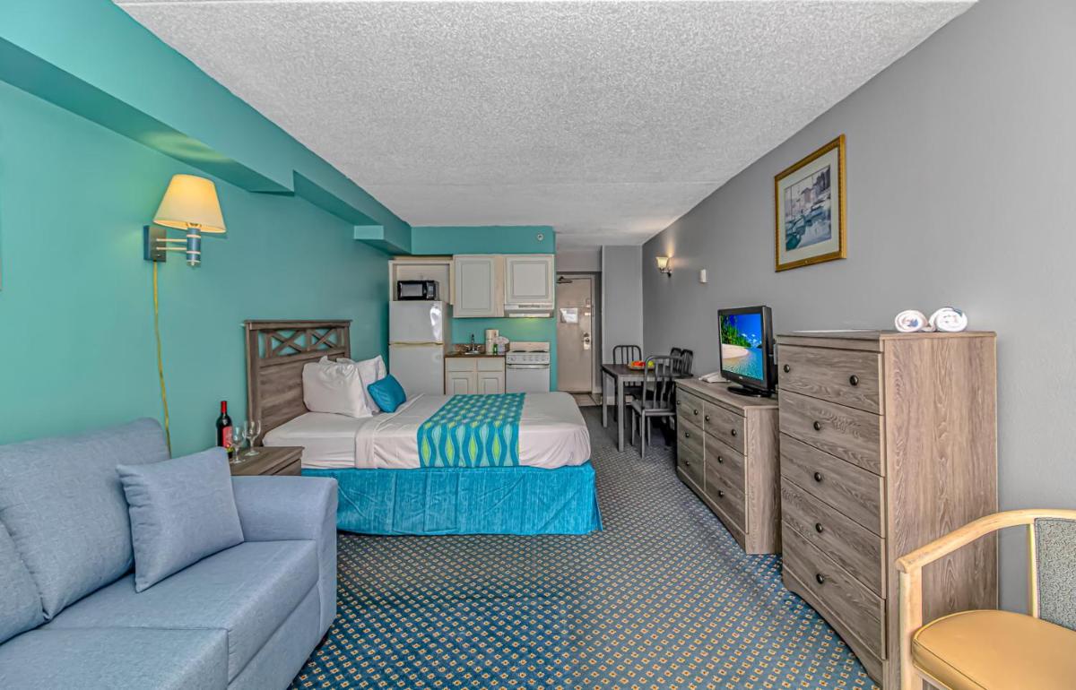 Direct Oceanfront Sea Mist Resort 20305 - Housity