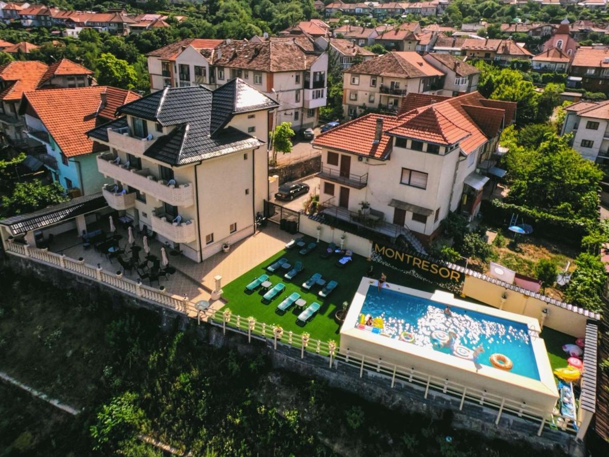 Montresor Villa - Housity
