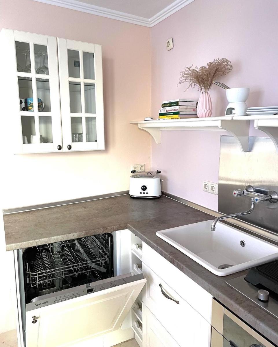 Uriges Ferienhaus in der Altstadt von Saarburg mit Sauna, Kinderspielecke, 1000Mbit Wlan, 1 Minute vom Wasserfall entfernt - Housity