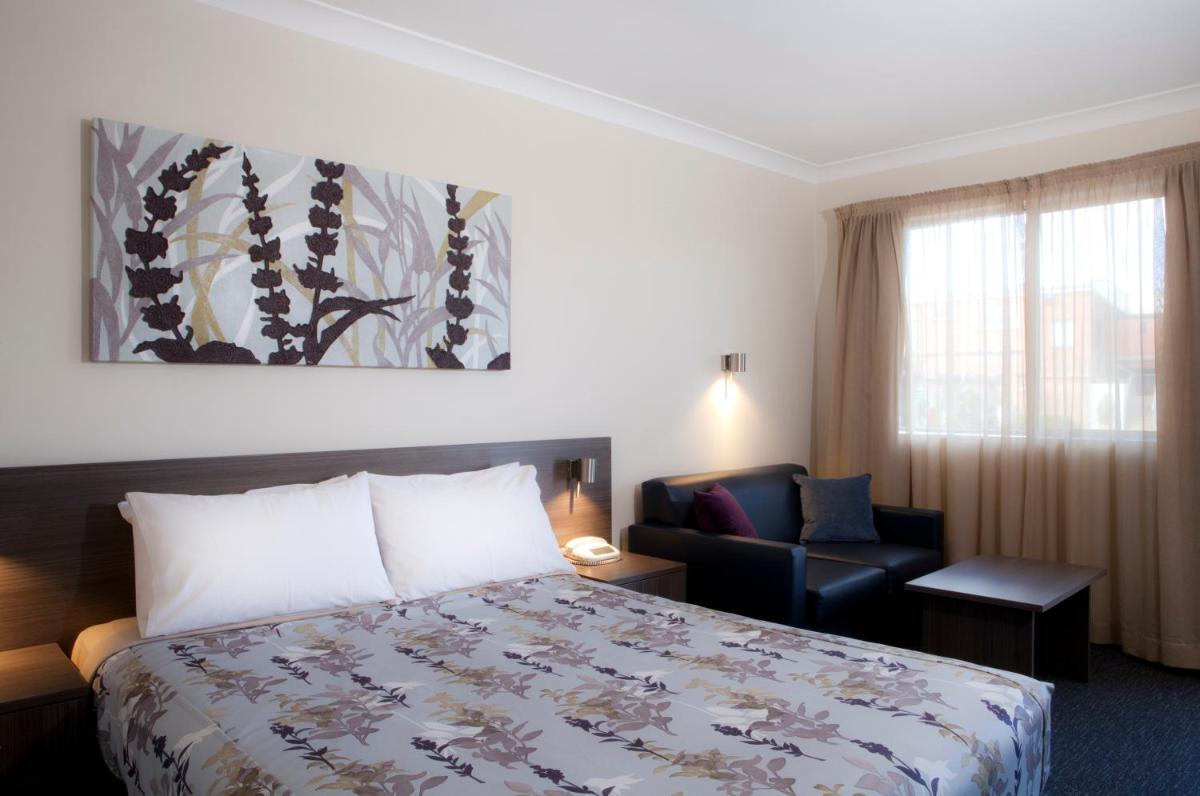 Narellan Motor Inn - Housity