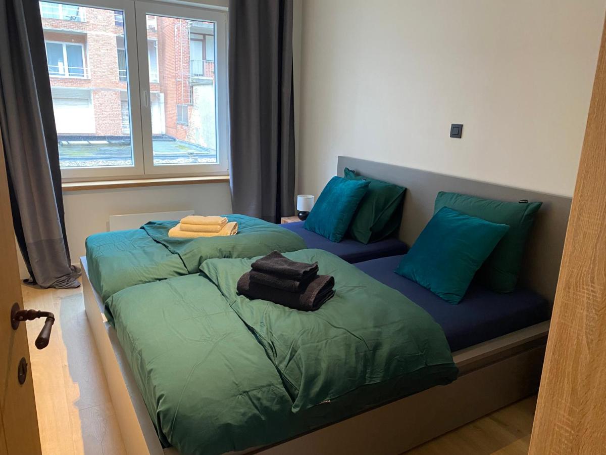 West-end Beach - Housity