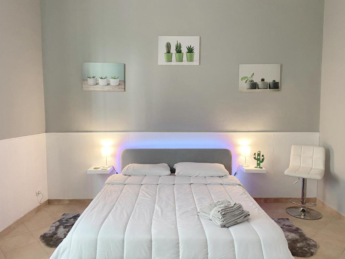 Intero Appartamento spazioso e luminoso con Suite - Housity