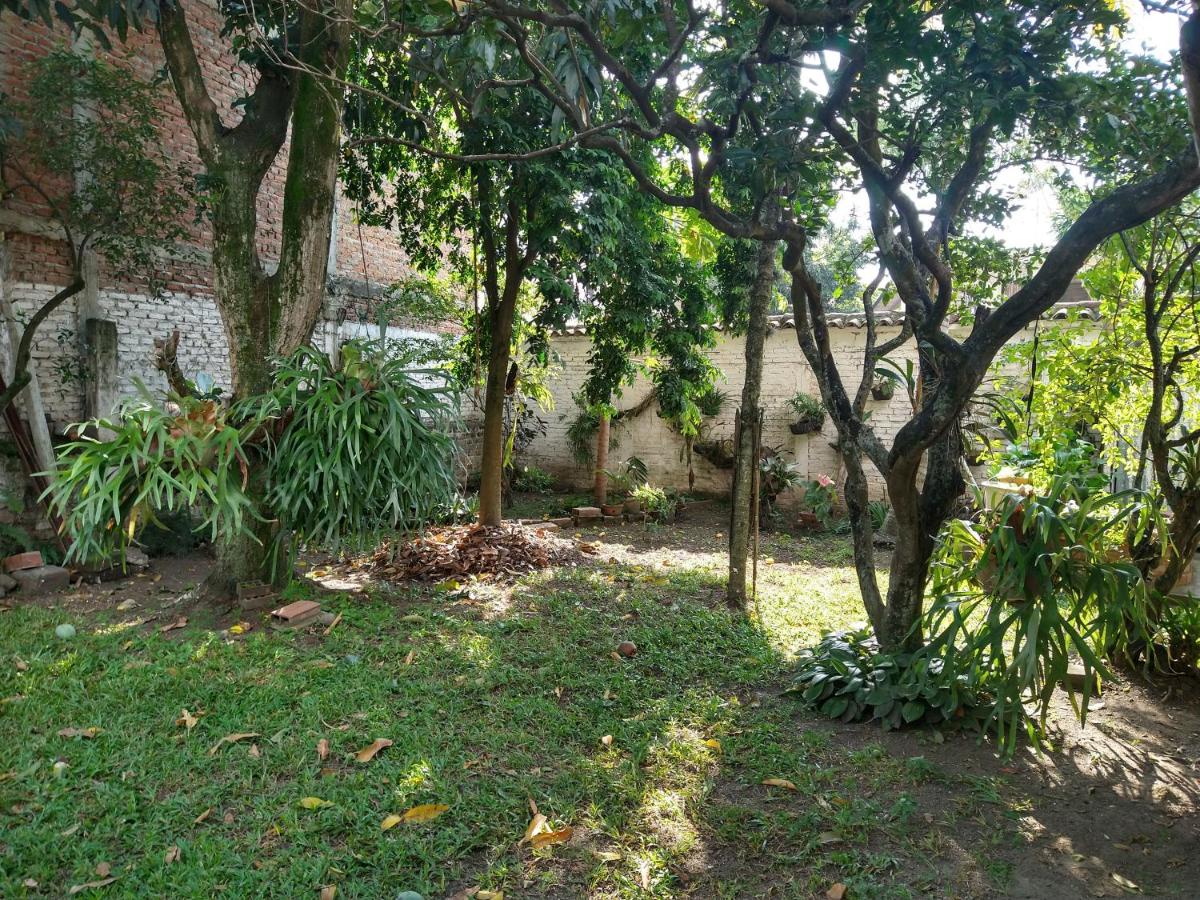 Pequeño Paraíso un lugar ventilado y acogedor - Housity