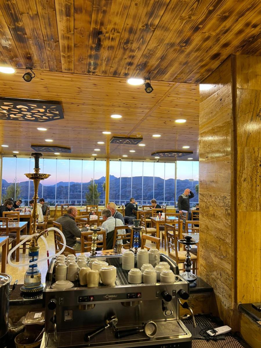 Esperanza Petra - Housity