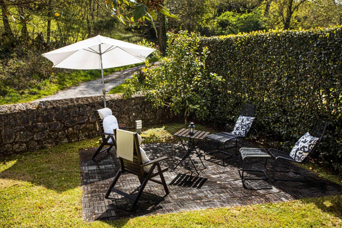 Jardín al aire libre en LA CASONA Encanto Rural - ApartaHotel SPA Llanes