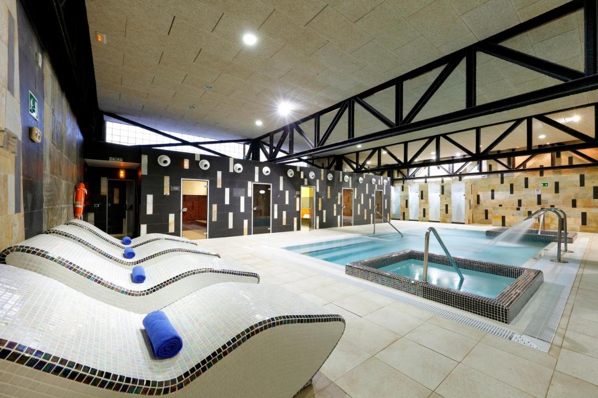 Piscina en o cerca de Eurostars Las Salinas