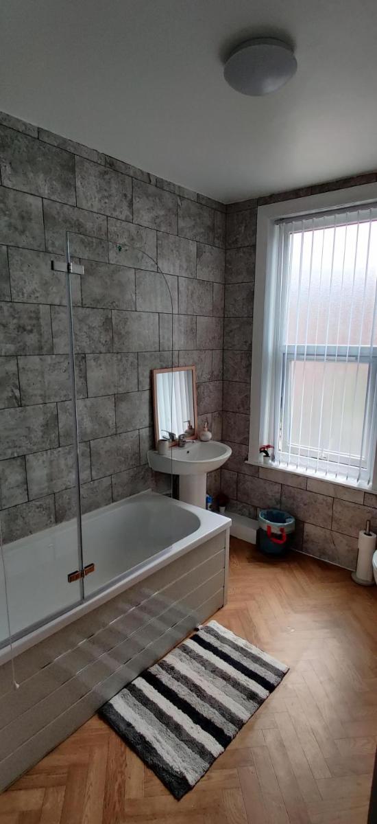 Homebird Property - Ashton House - Housity