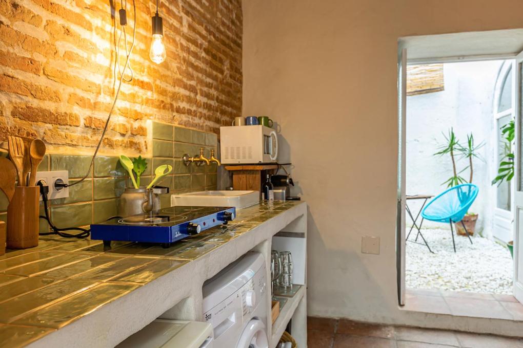 Azogue suites con patio privado - Housity