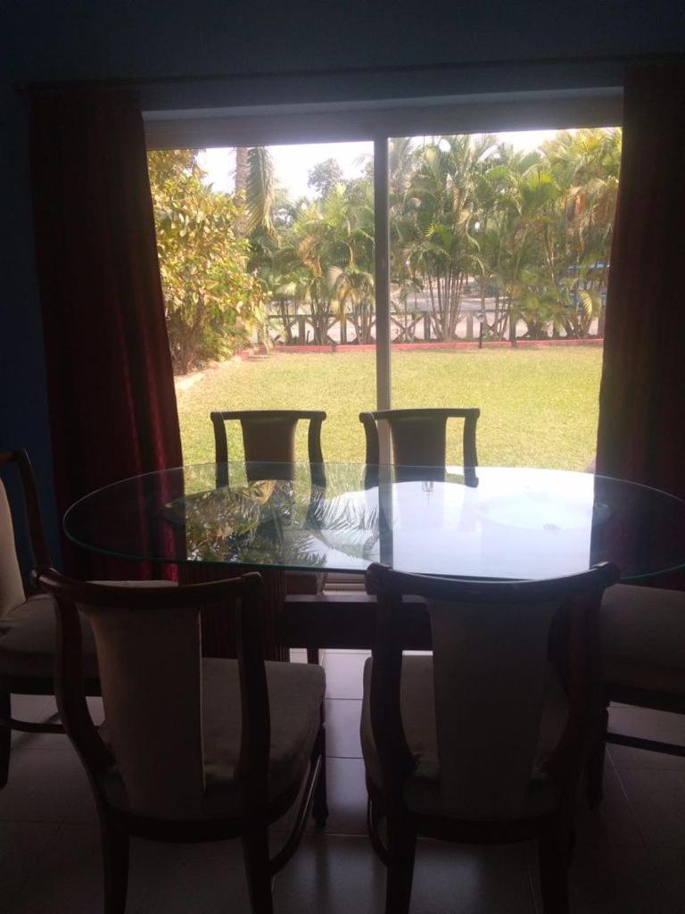 The Orchard House - Housity