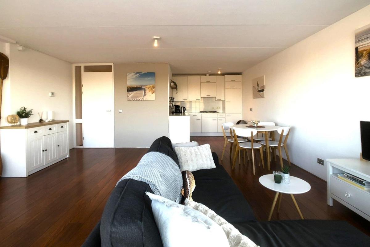 Beach House 76 - Housity