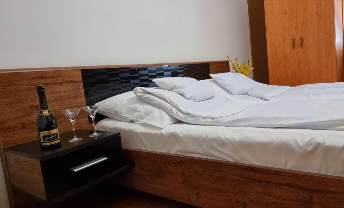 Relax Apartman Siófok-Sóstó - Housity