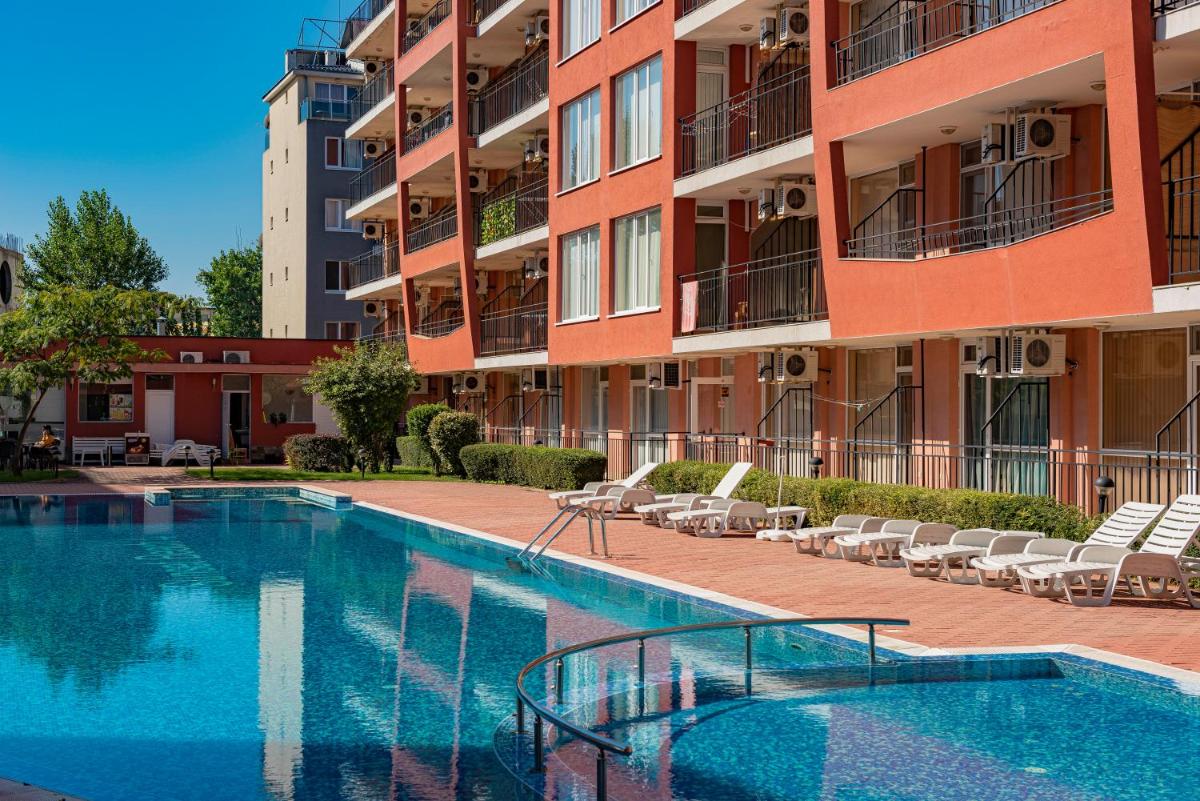Suitetrails - Sunset Beach - Menada Apartments