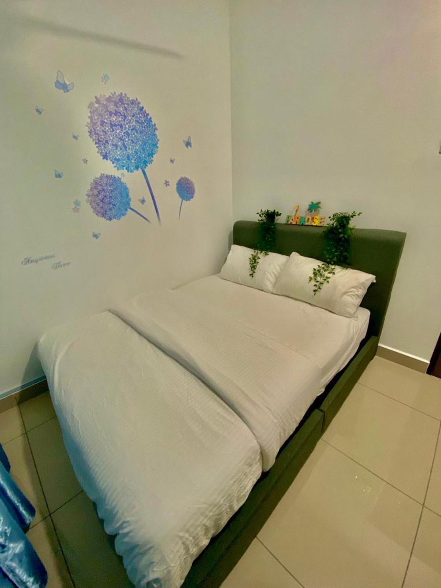 AUSTRADE VACATION HOMES in Desaru Utama Residence - Housity