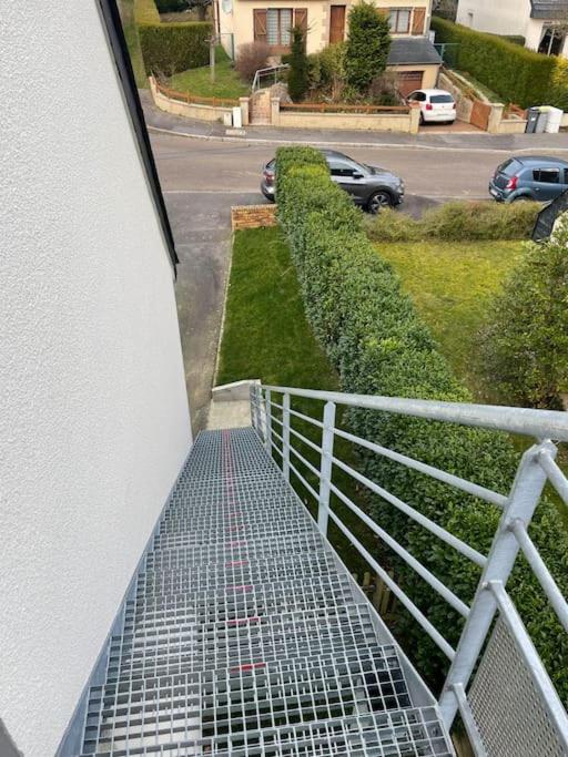 Charmant studio tout confort Cesson Sévigné . - Housity