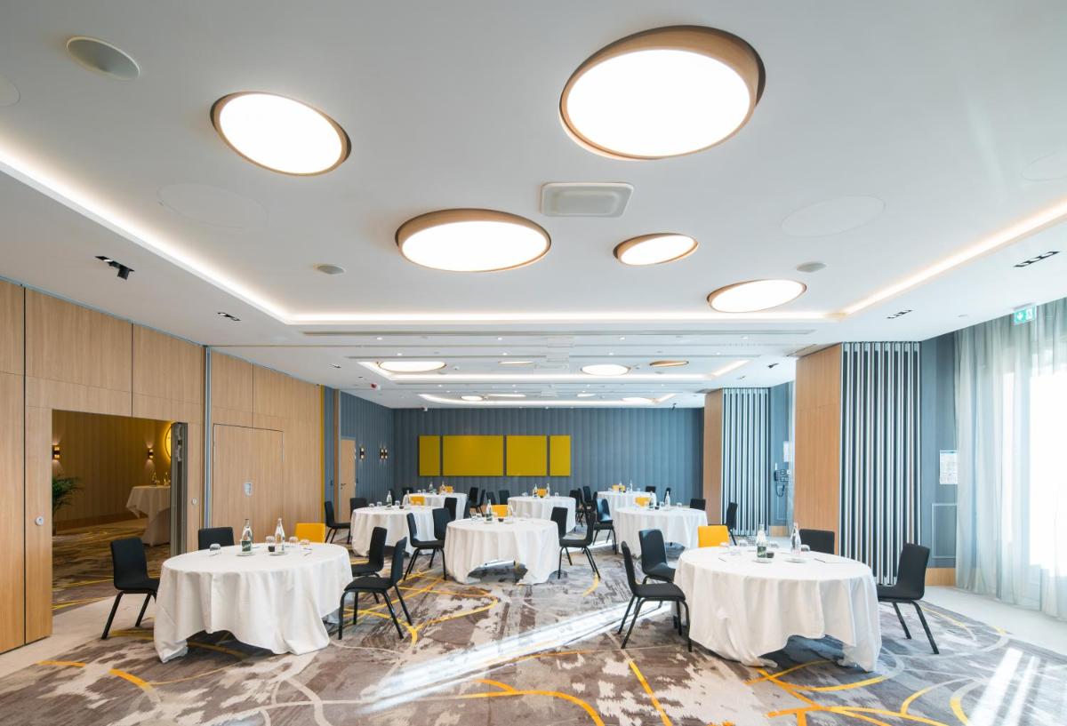 Restaurant ou autre lieu de restauration dans l'établissement InterContinental Marseille - Hotel Dieu by IHG