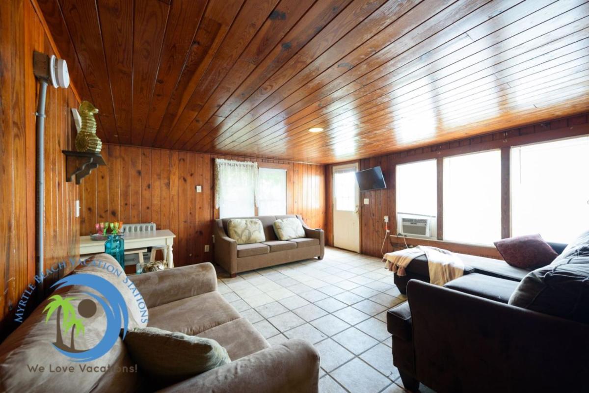 G 1st Floor Main Street Cottage - Housity