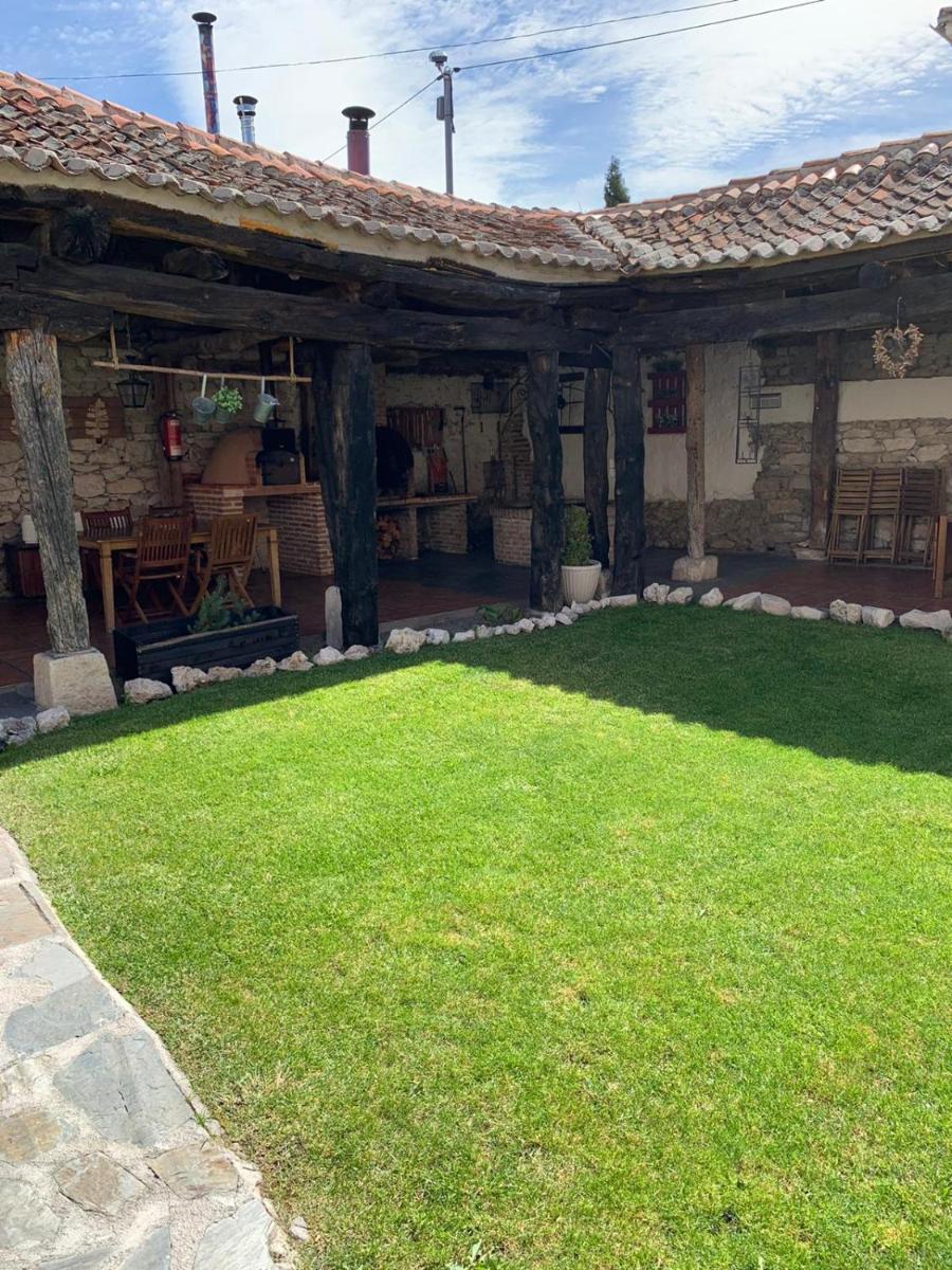 Casa rural Laguna Herrera - Housity