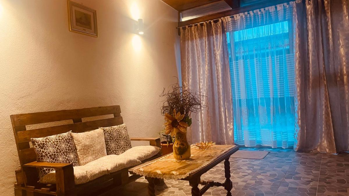 La Maison - Housity