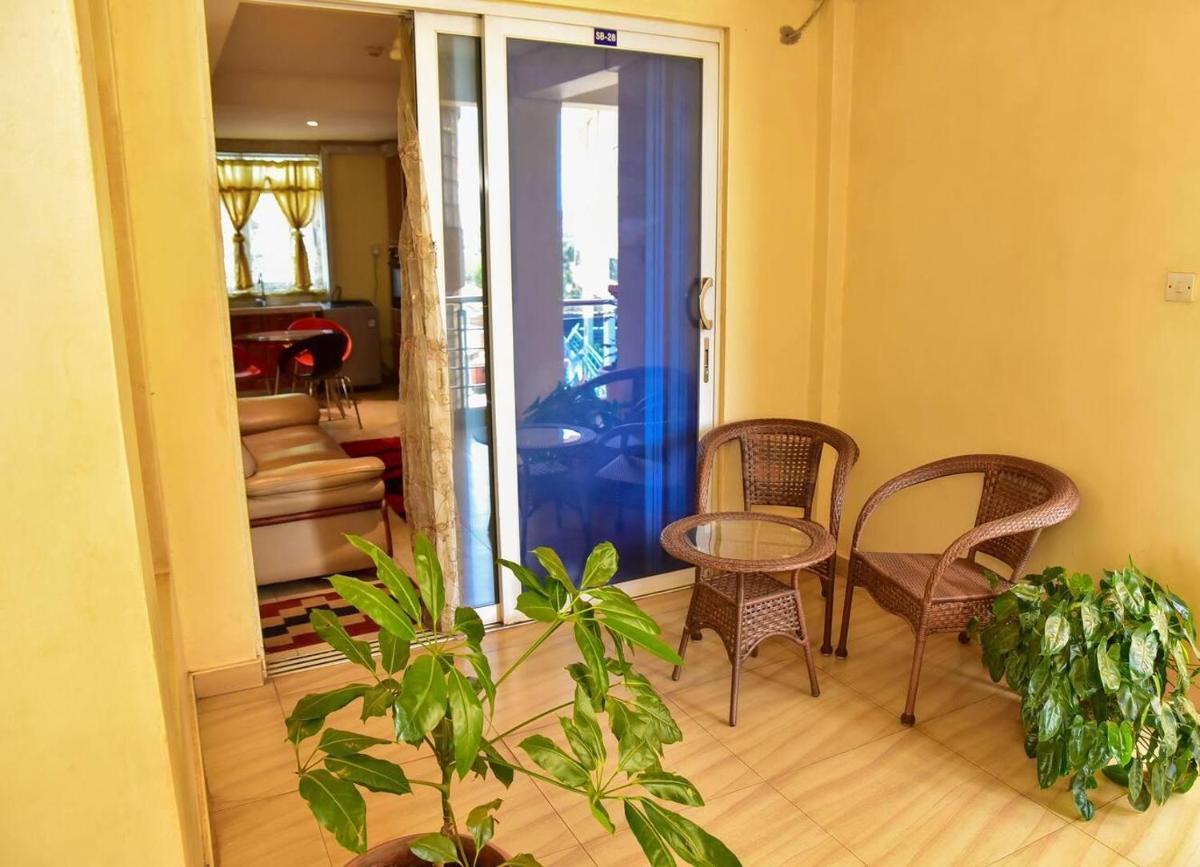 Magnificent serviced 1 and 2 bedroom Apartments - Housity
