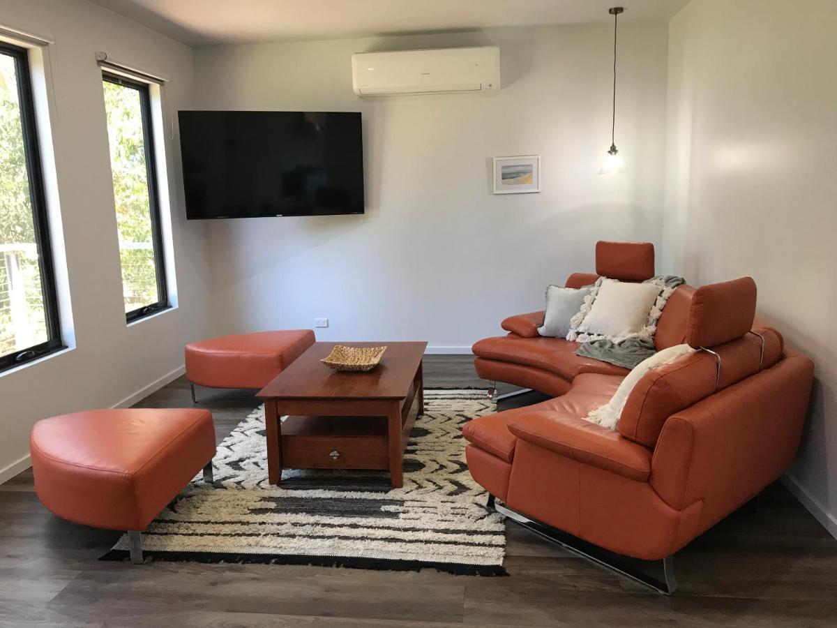 Gillys Guesthouse - Housity