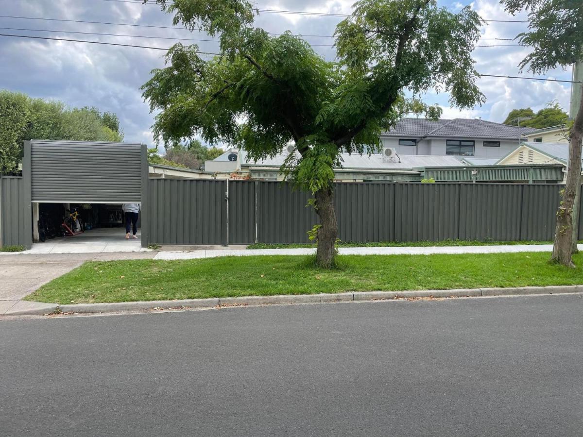 Oakleigh Private unit - Housity