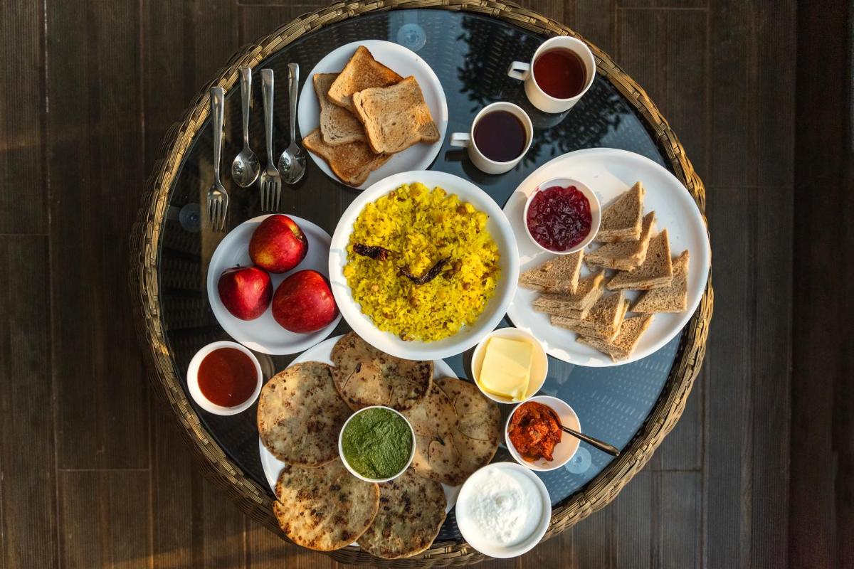SaffronStays Hillside Harriers, Lonavala - A Frame chalets with bathtub for couples - Housity