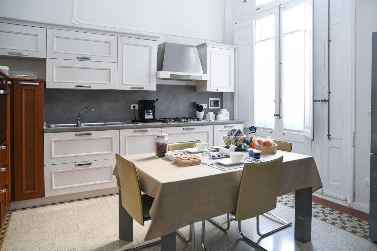 Xenia Home - Hizvo