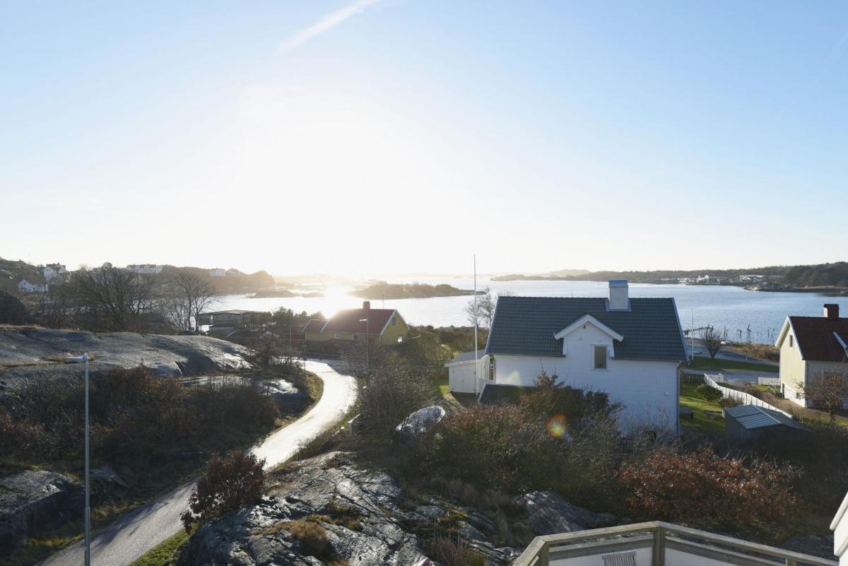 Cozy accommodation on beautiful Donso - Housity